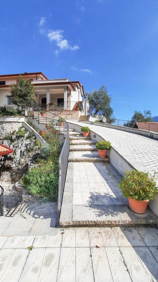 Casa Elisabetta Shortlets Appartement Caposele Buitenkant foto
