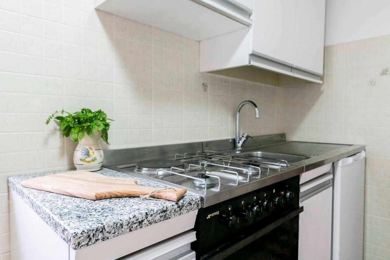 Casa Elisabetta Shortlets Appartement Caposele Kamer foto